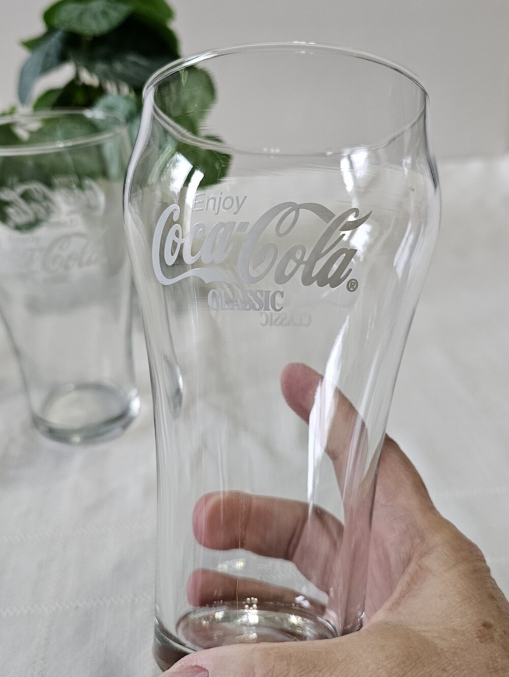 Coca-Cola Classic Libbey Contour Drinking Glasses Set of 2 - Picture 2 of 6